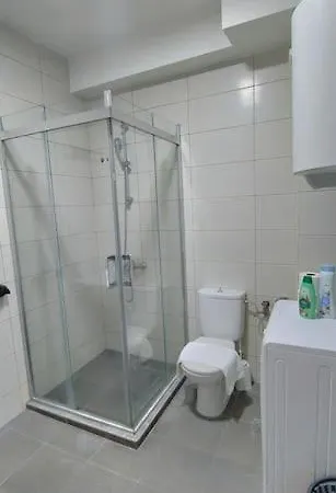 Modern City-center سكوبجي